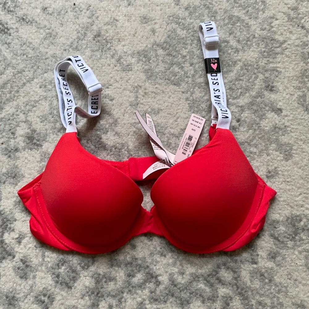 NWT Victoria’s Secret Bra